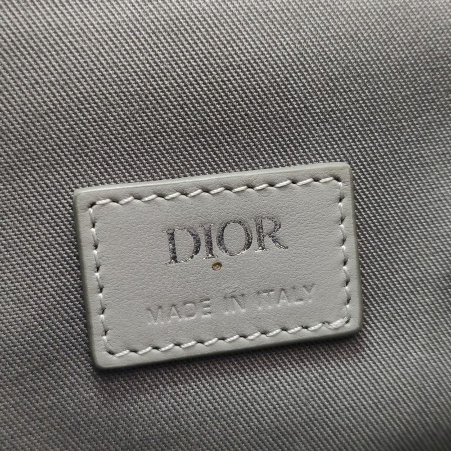 Dior Hit The Road牛皮鑽石花紋腰包胸包-15