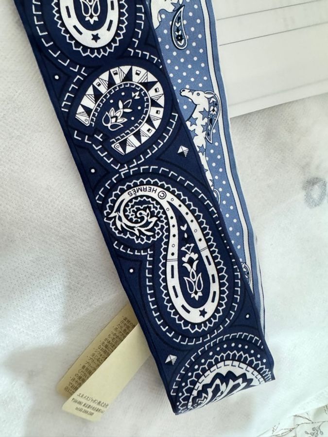 愛馬仕絲巾 Cheval de Coeur Bandana Twilly-5