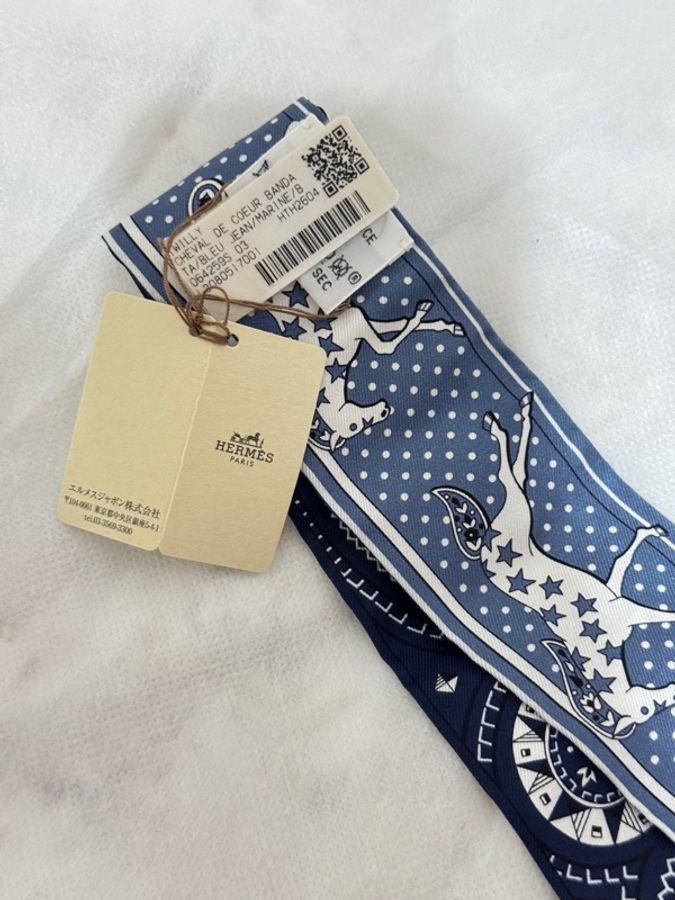 愛馬仕絲巾 Cheval de Coeur Bandana Twilly-11