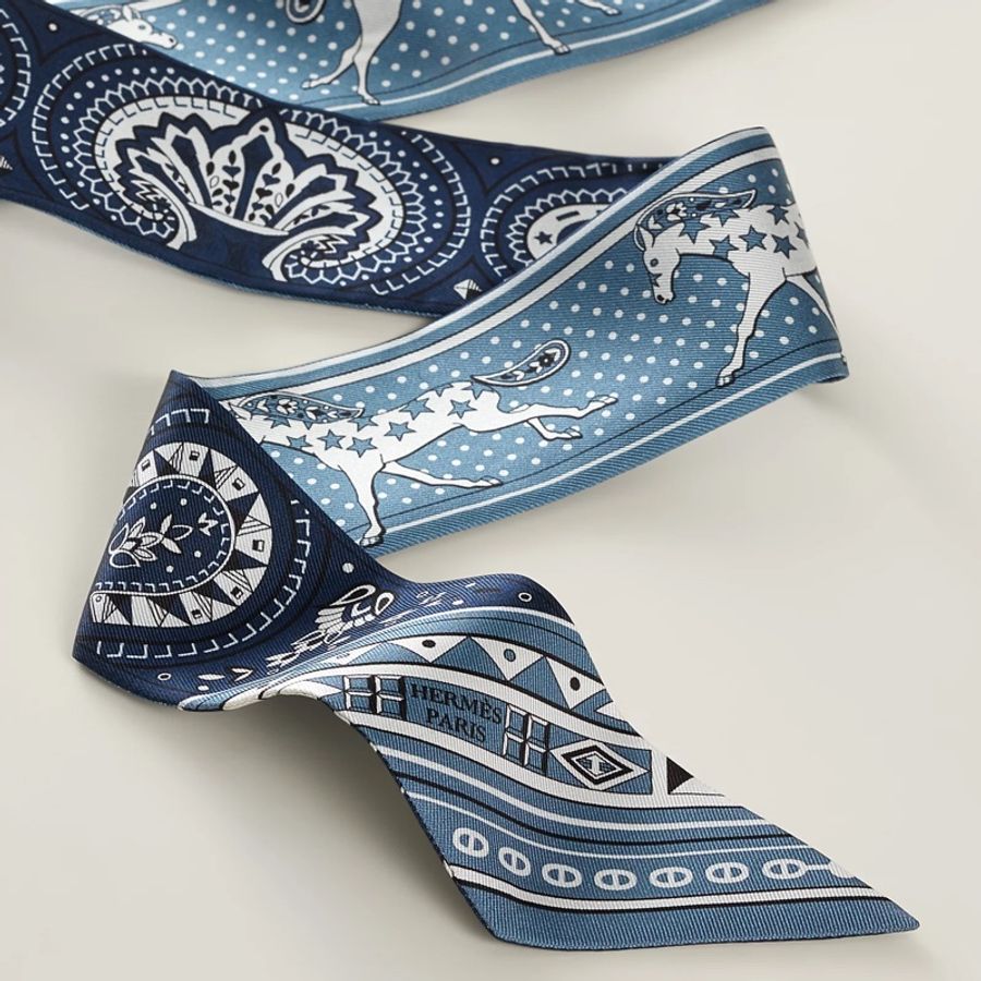 Hermes Twilly 愛馬仕絲巾 Cheval de Coeur Bandana-13