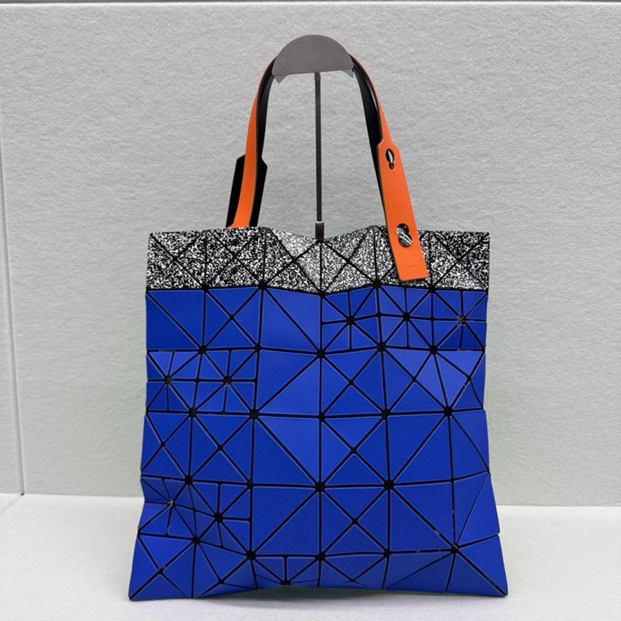 三宅一生Issey Miyake 雙面BAO BAO Tote-1