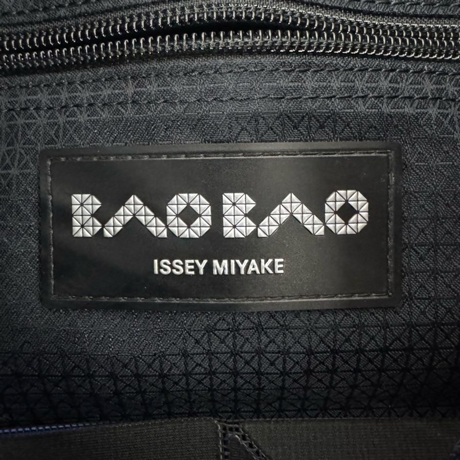 三宅一生Issey Miyake 雙面BAO BAO Tote-6