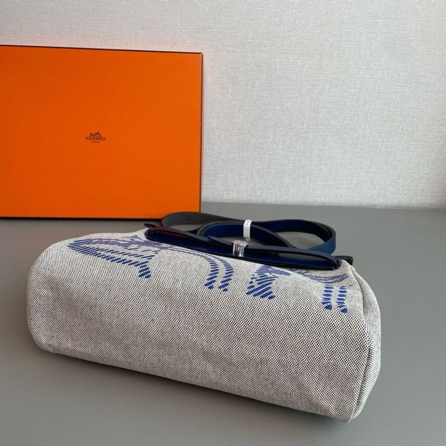 🐎Hermes愛馬仕｜herbag31 藍色狂躁新娘銀扣｜98新｜Z刻-6