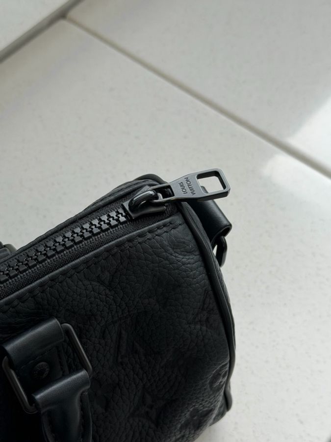 Louis Vuitton Keepall Bandoulière 25-9