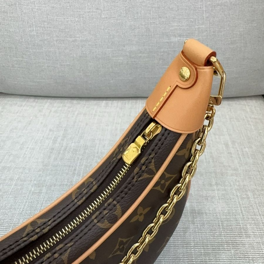 JK國際二手精品✨LV M81098 月亮包 晶片款 購證正本-11