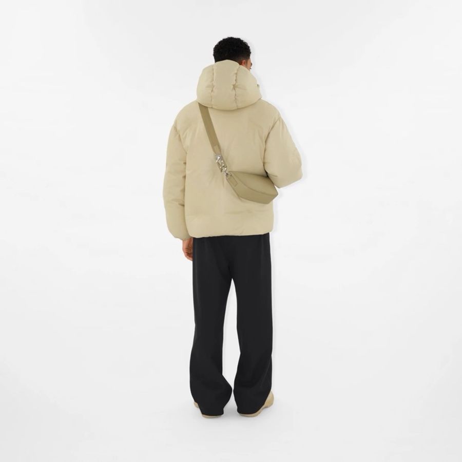 Burberry 男士 盾牌弧形單肩包均碼碼27cm*7.5cm*13.5cm-1
