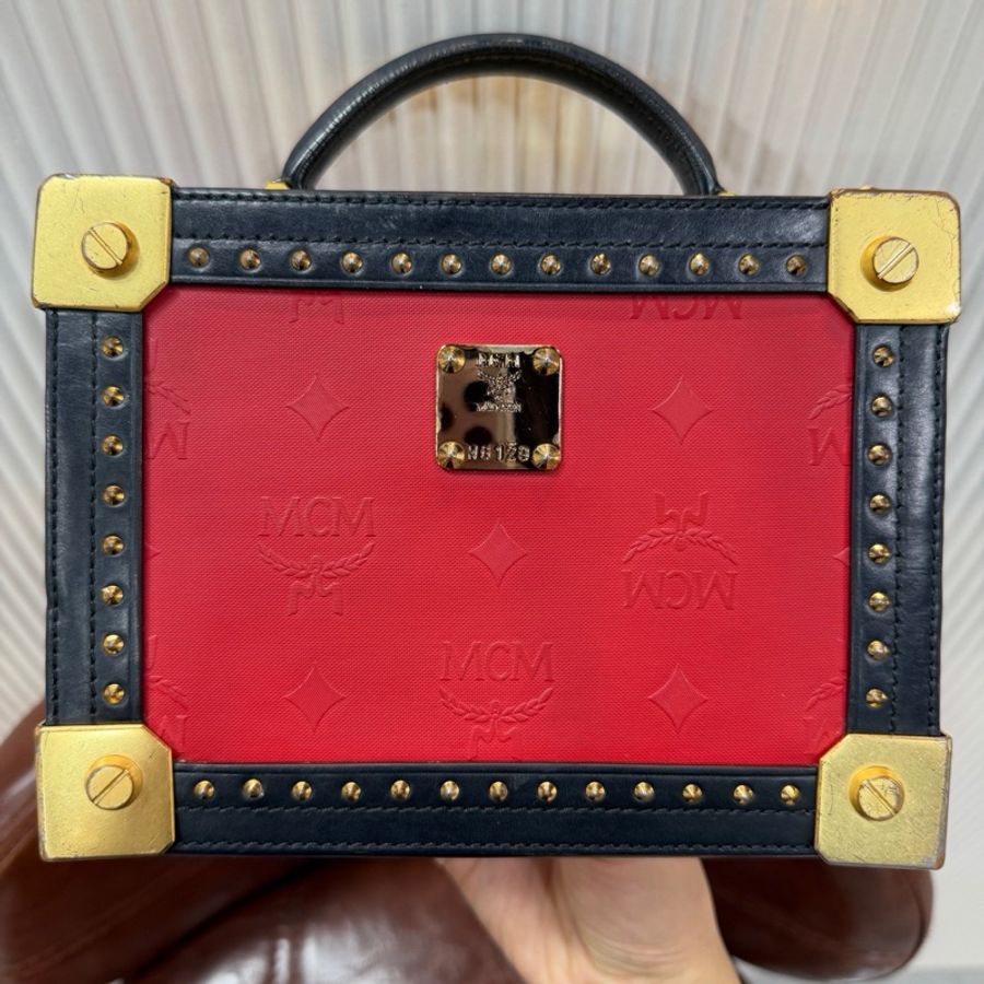Mcm • 經典柏林系列黑紅金硬盒子包 🈶原廠背帶 原價7萬多-1
