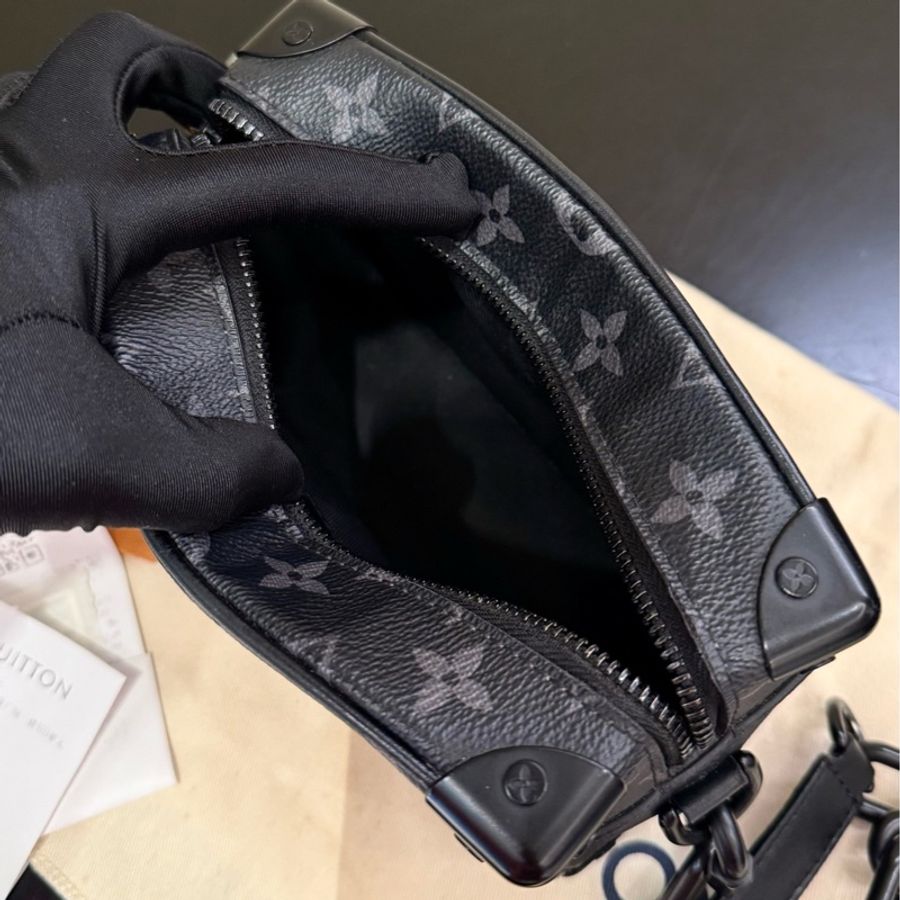 Louis Vuitton • 經典黑老花Mini Soft Trunk 盒子包 🈶22年購證-8