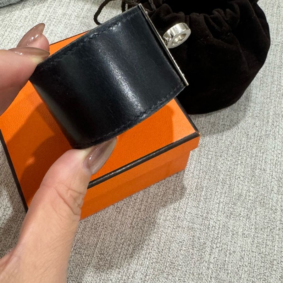 Hermès Kelly 經典寬皮手環-10