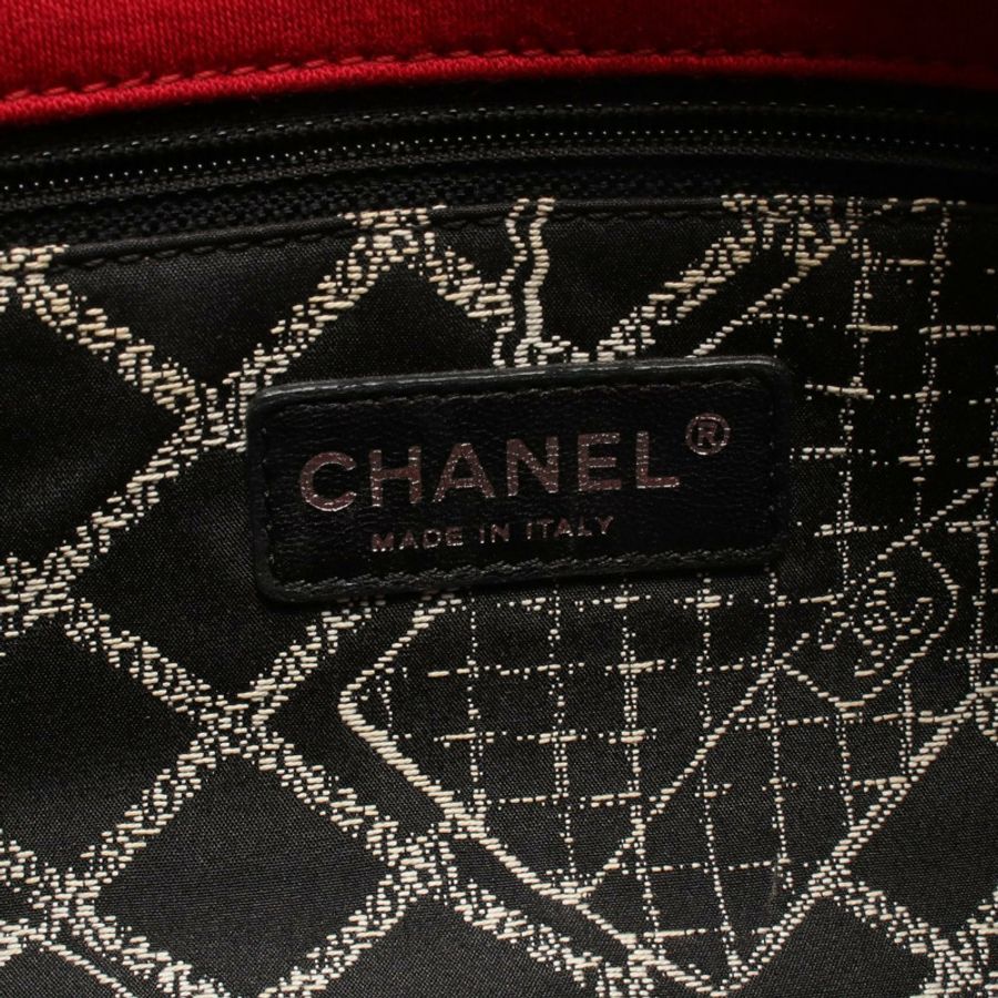 香奈兒 (CHANEL) 絎縫鏈條肩背斜背包,棉質針織布,紅色,銀色五金,二手 Coco CC-3