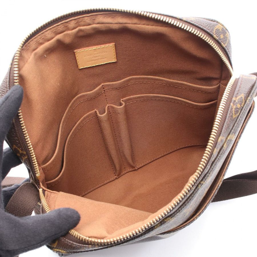 路易威登 Trotter Beaubourg 單肩斜背包 M97037 Monogram 皮革-2