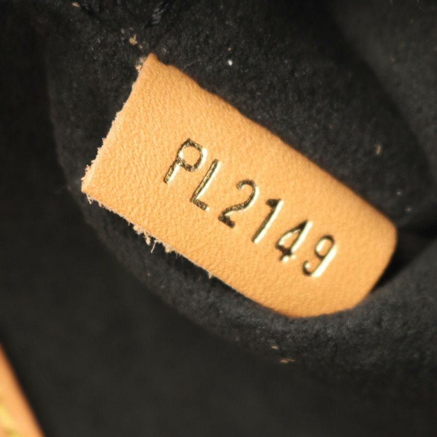 路易威登 Boite Chapeau Souple 單肩包 M44604 Monogram Giant Reverse LV-4