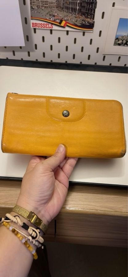 Longchamp小羊皮皮夾-0
