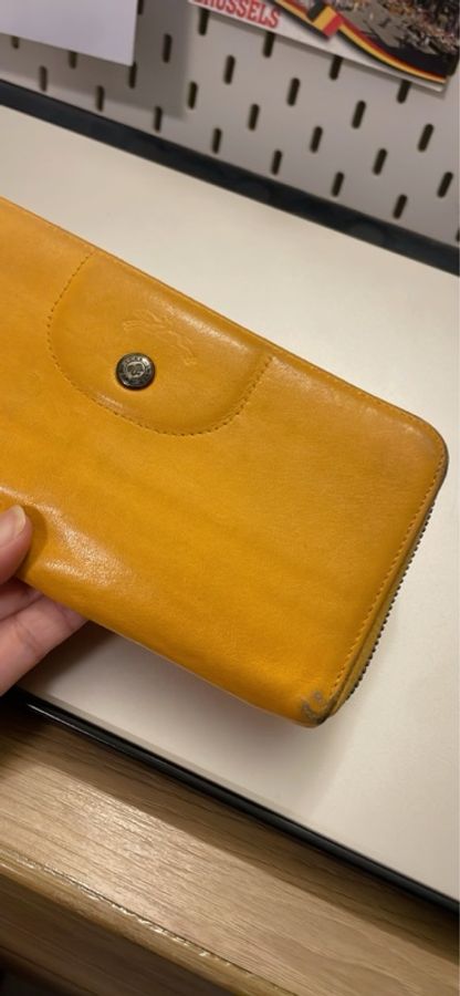Longchamp小羊皮皮夾-1