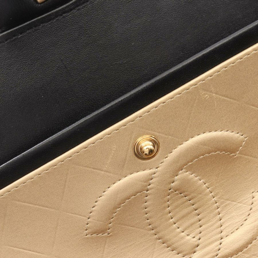 香奈兒 (CHANEL) 絎縫雙蓋 Icon Charm 鏈條肩背包 A01112 皮革 BK GHW-7