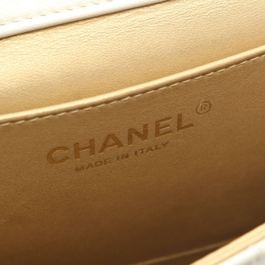 香奈兒 (CHANEL) 絎縫鏈條肩背斜背包 AS0584 白色皮革 GHW 二手 CC-3
