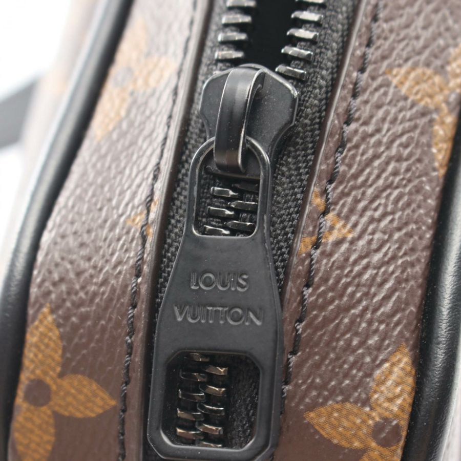 路易威登 Christopher 穿戴式皮夾單肩斜背包 M69404 帆布-5