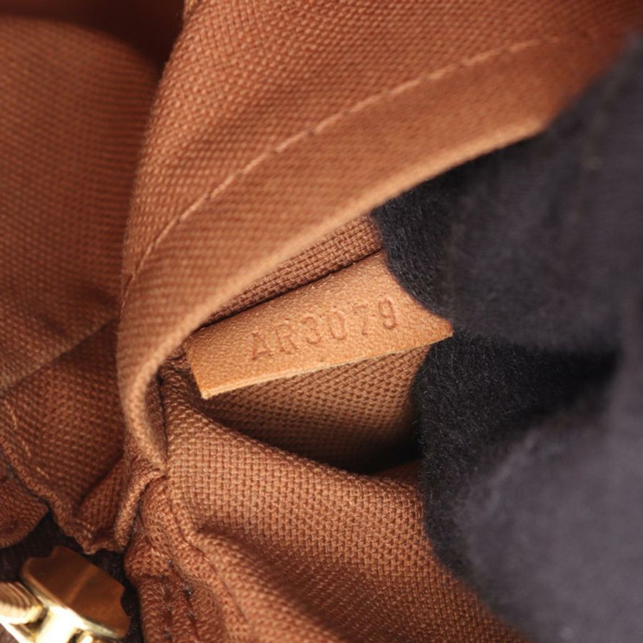 路易威登 Trotter Beaubourg 單肩斜背包 M97037 Monogram 棕色 LV-4