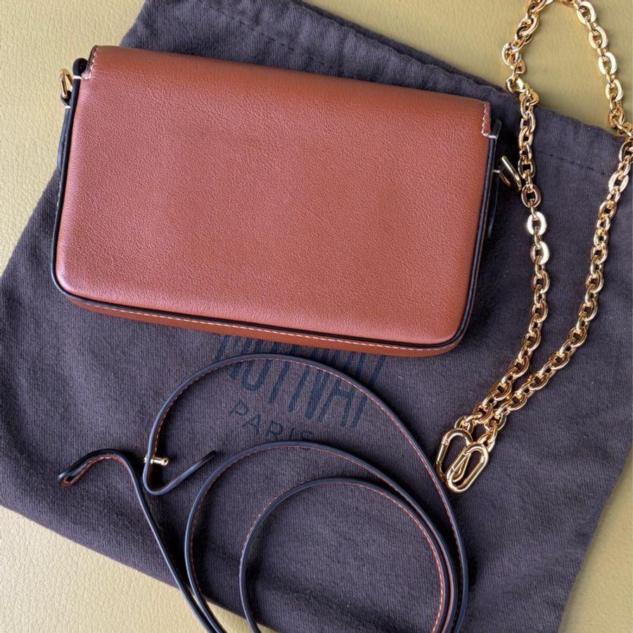 moynat 甘邑色信封包-1