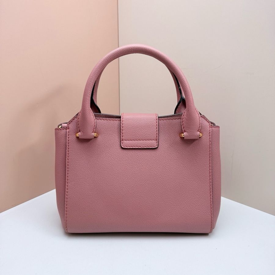 Burberry博柏利 The Buckle系列托特包-1
