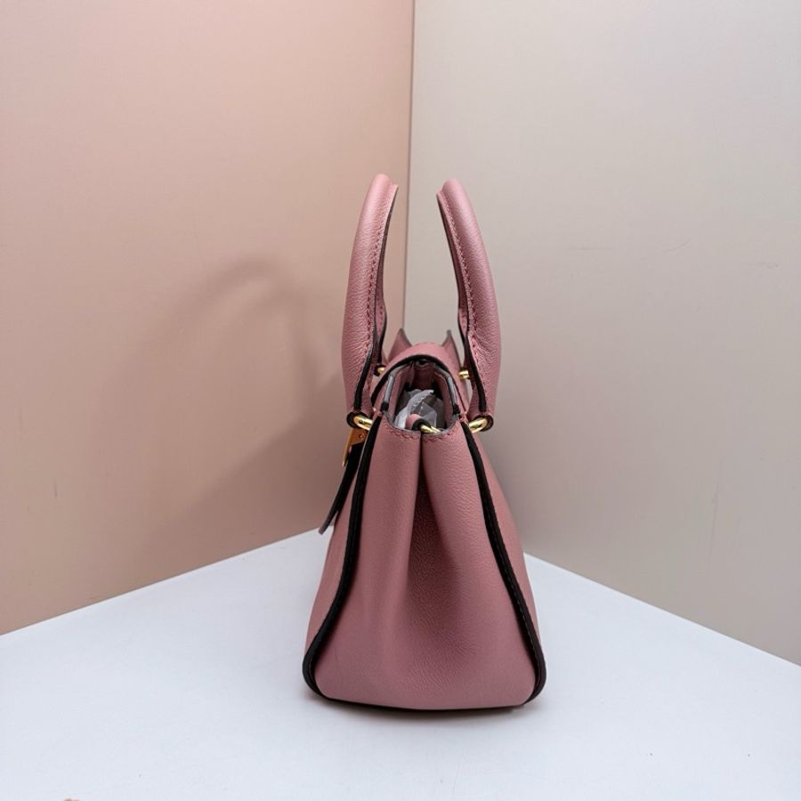 Burberry博柏利 The Buckle系列托特包-3