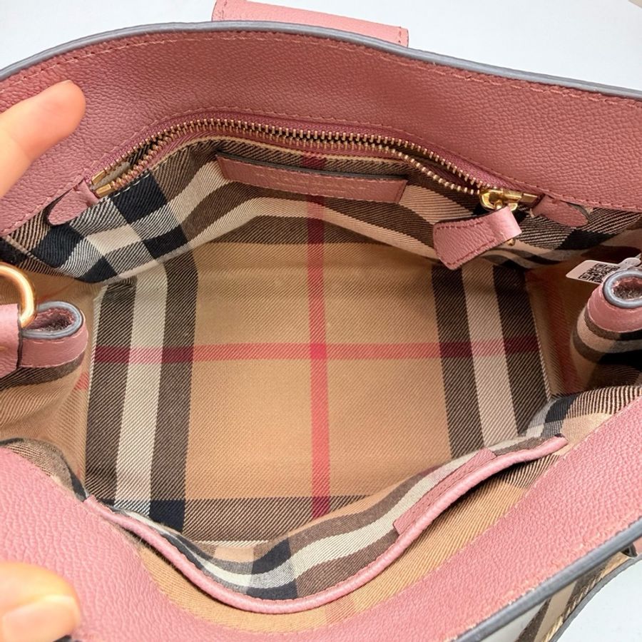 Burberry博柏利 The Buckle系列托特包-4