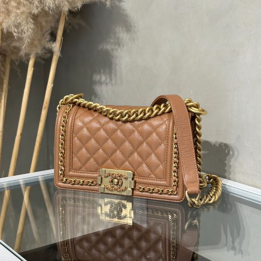 CHANEL Boy20 皮穿鍊鑲邊口蓋包 - 奶茶金-2