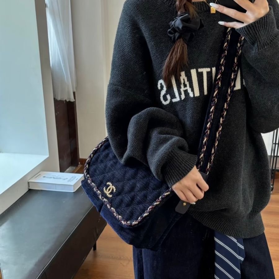 Chanel 藏藍色絲絨薩爾茲堡郵差包 稀有款 麻花編織肩帶 尺寸約21*27-1