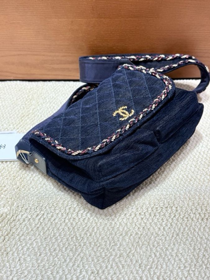 Chanel 藏藍色絲絨薩爾茲堡郵差包 稀有款 麻花編織肩帶 尺寸約21*27-5