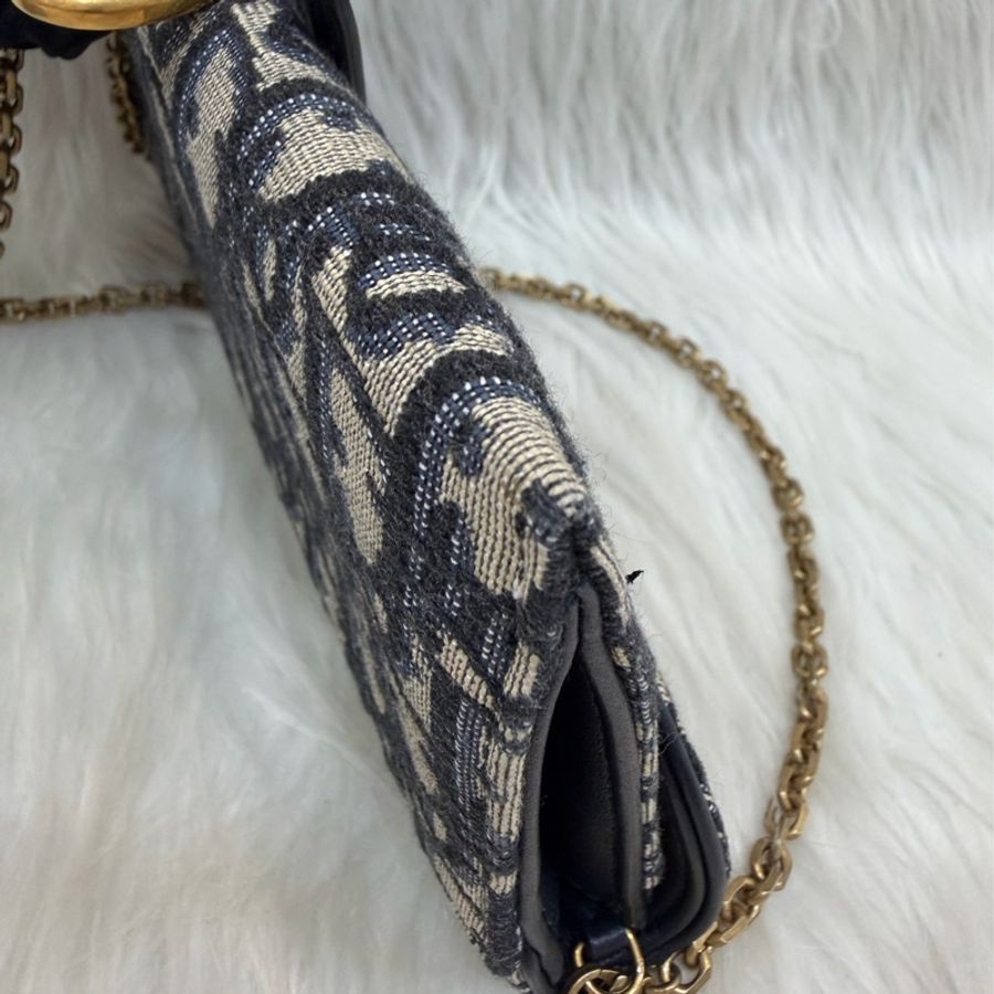 DIOR S5614 Saddle 藍緹花 金釦 woc 長夾-9