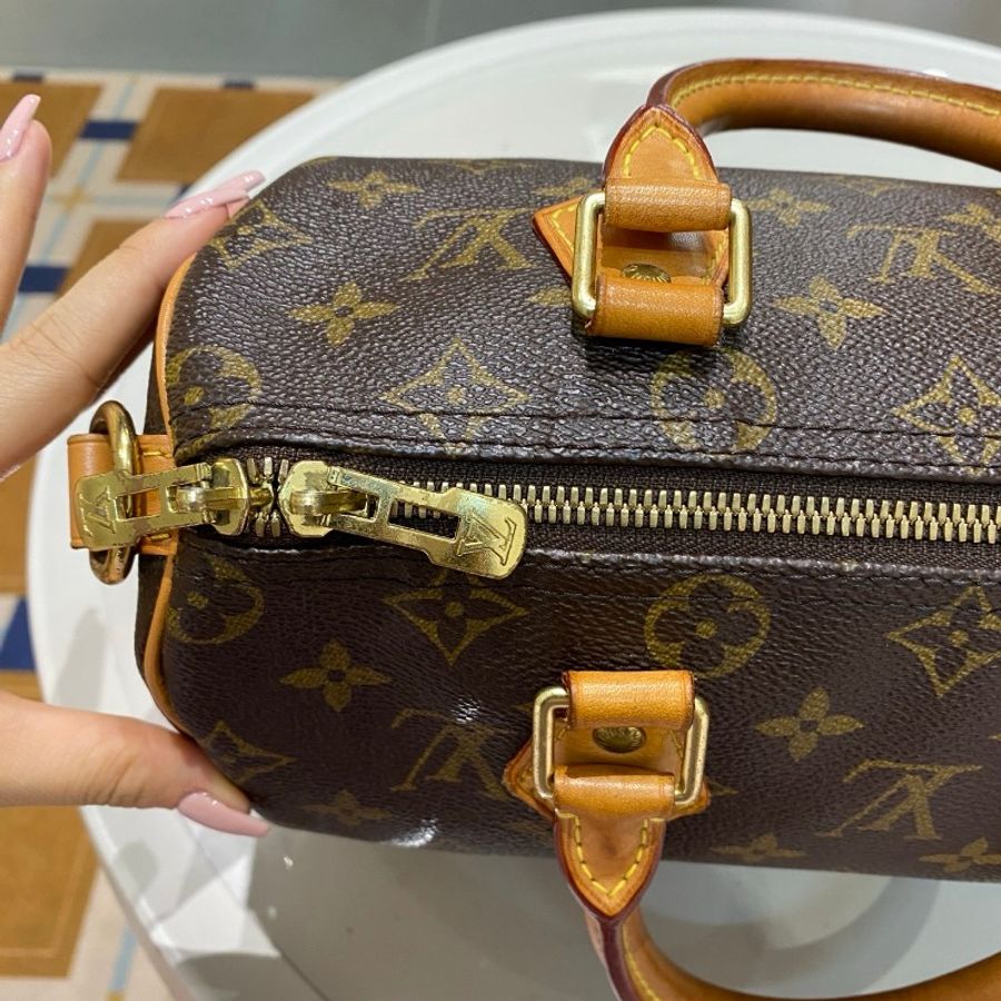 LV路易威登Speedy25老花肩带款斜挎包25*20*15-10