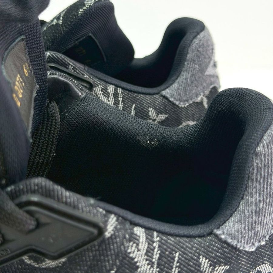 LV Trainer黑灰牛仔運動鞋-8