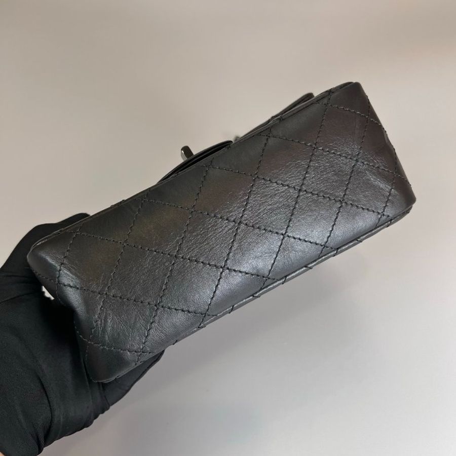 CHANEL 2.55 SO BLACK側肩包 晶片款-4