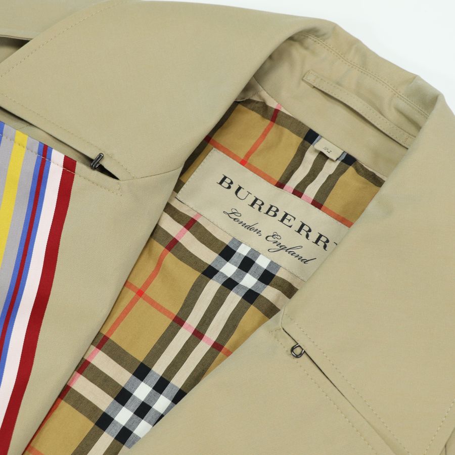 Burberry 卡其條紋 長風衣 經典格紋內襯-11