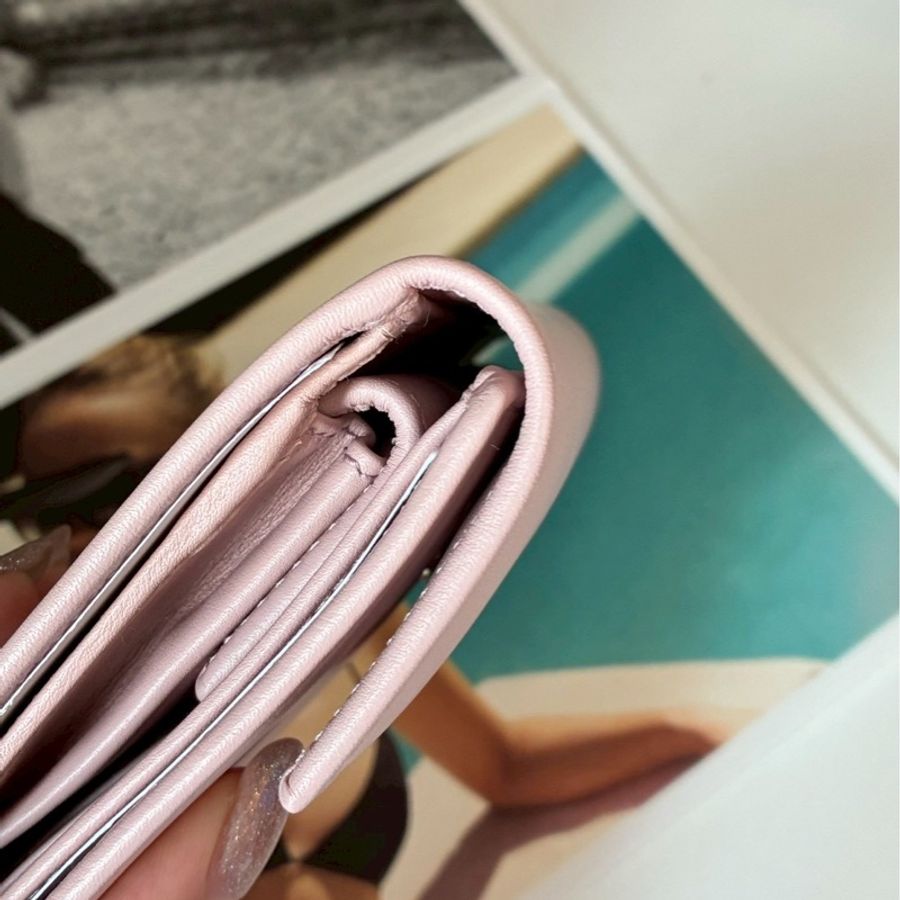 Gucci 粉皮革三折中夾🎀-7