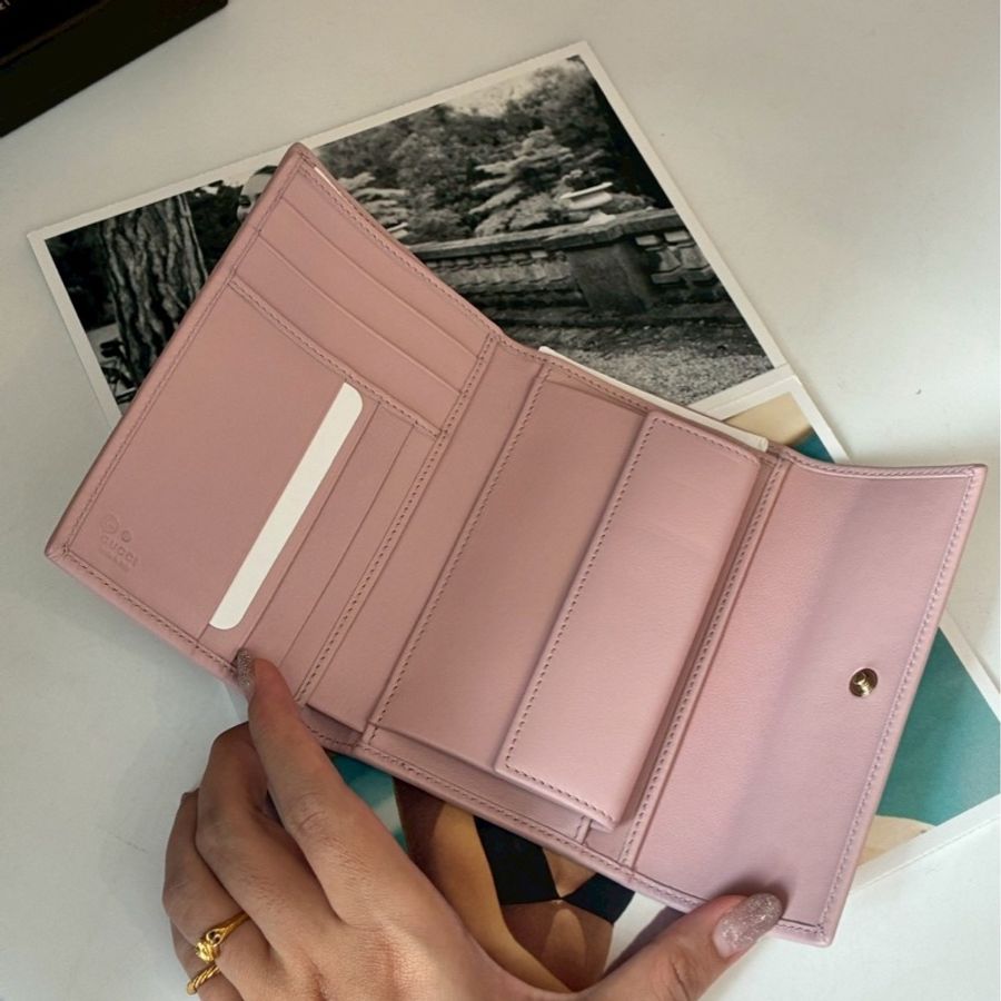 Gucci 粉皮革三折中夾🎀-14