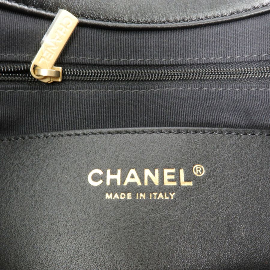 CHANEL 羊皮皮革Chain Shoulder鏈帶肩背袋-5