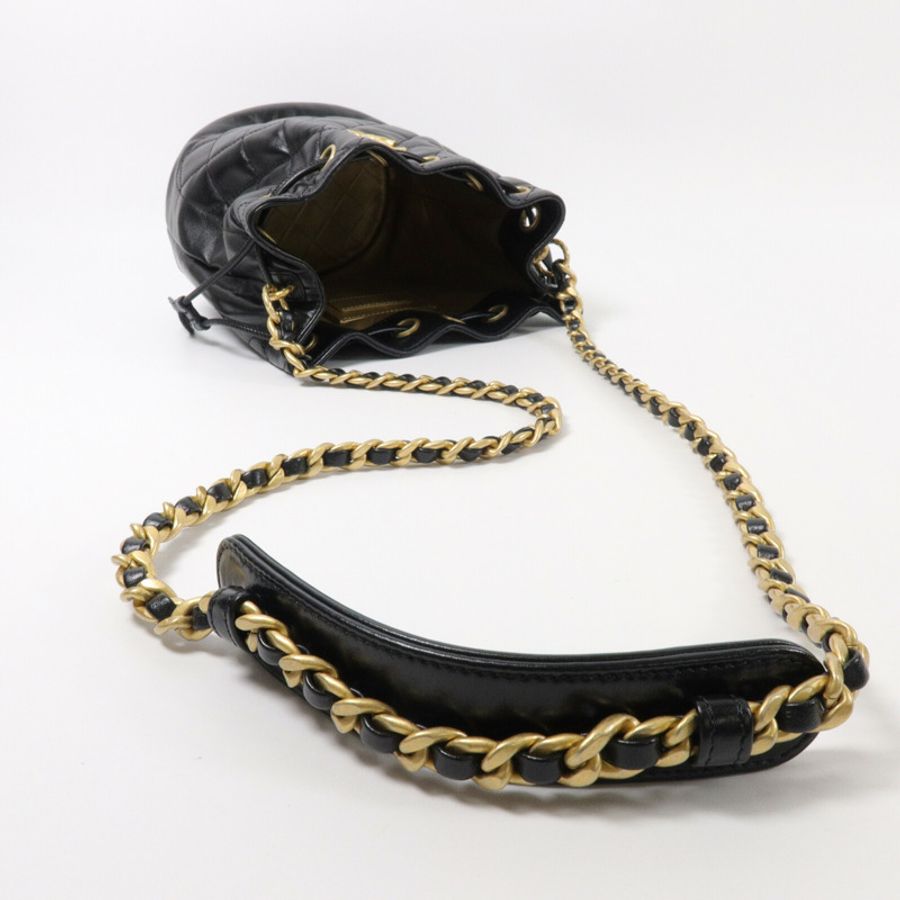 CHANEL 牛皮皮革Drawstring Bucket Bag鏈帶肩背袋-7
