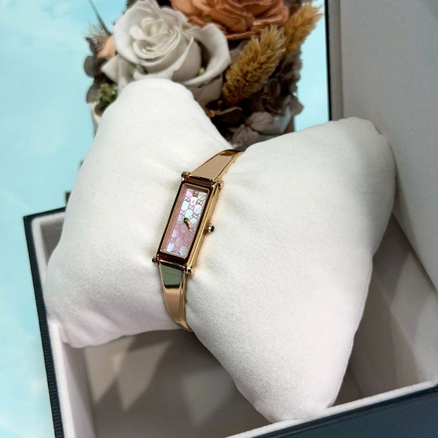GUCCI 1500系列女士手鐲式時尚腕錶-3