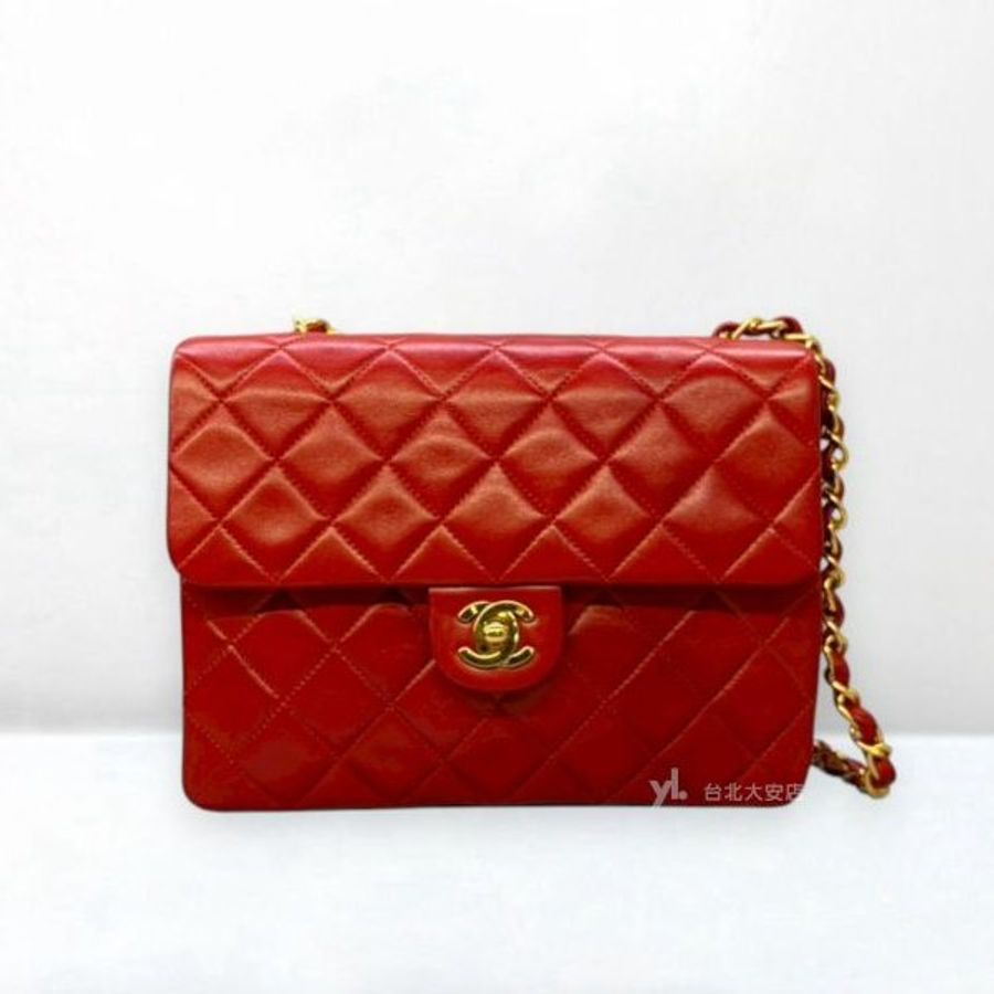 A13276-CHANEL Vintage 紅色羊皮金釦口蓋方胖子-0