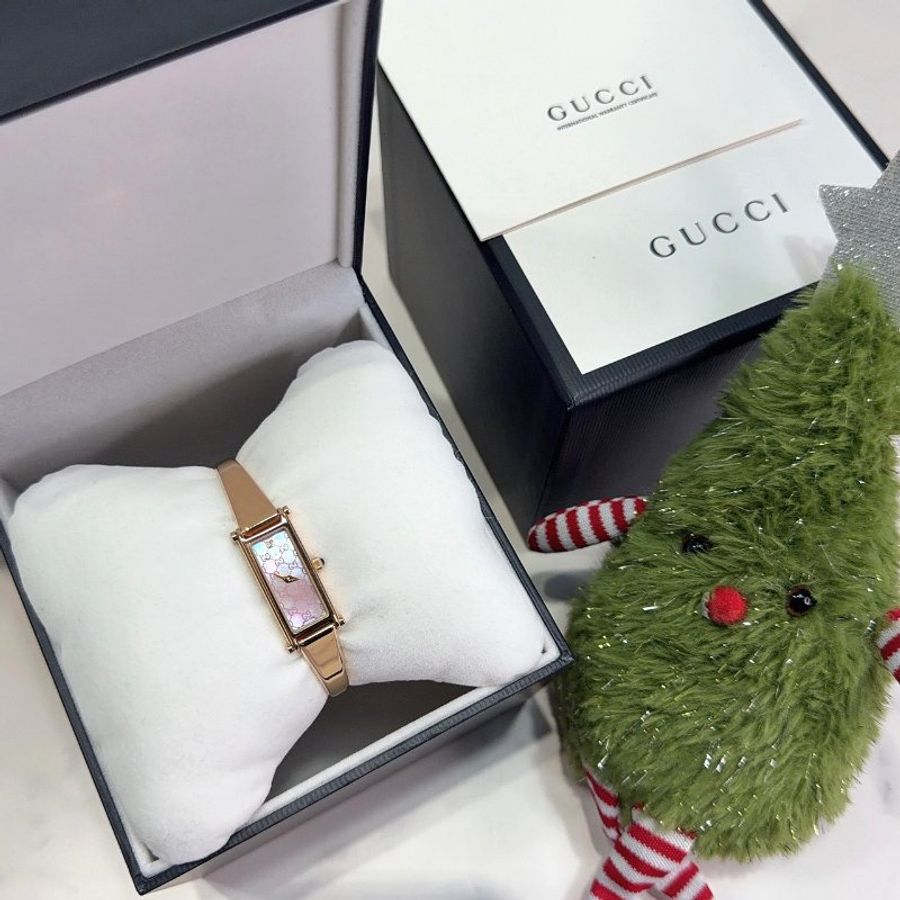 GUCCI 1500系列手鐲式時尚手錶-0
