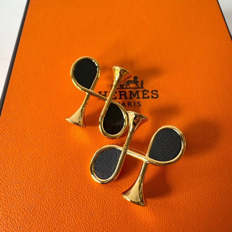 Hermès Cor H 黃金鍍金 皮革 小喇叭 H 形耳針 耳環-1