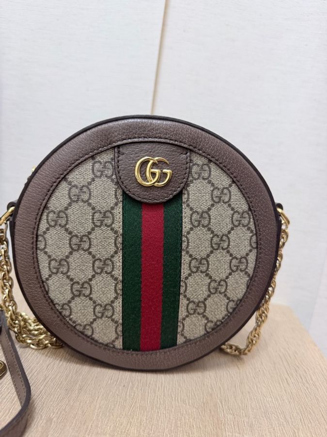 Gucci PVC圓餅包-1