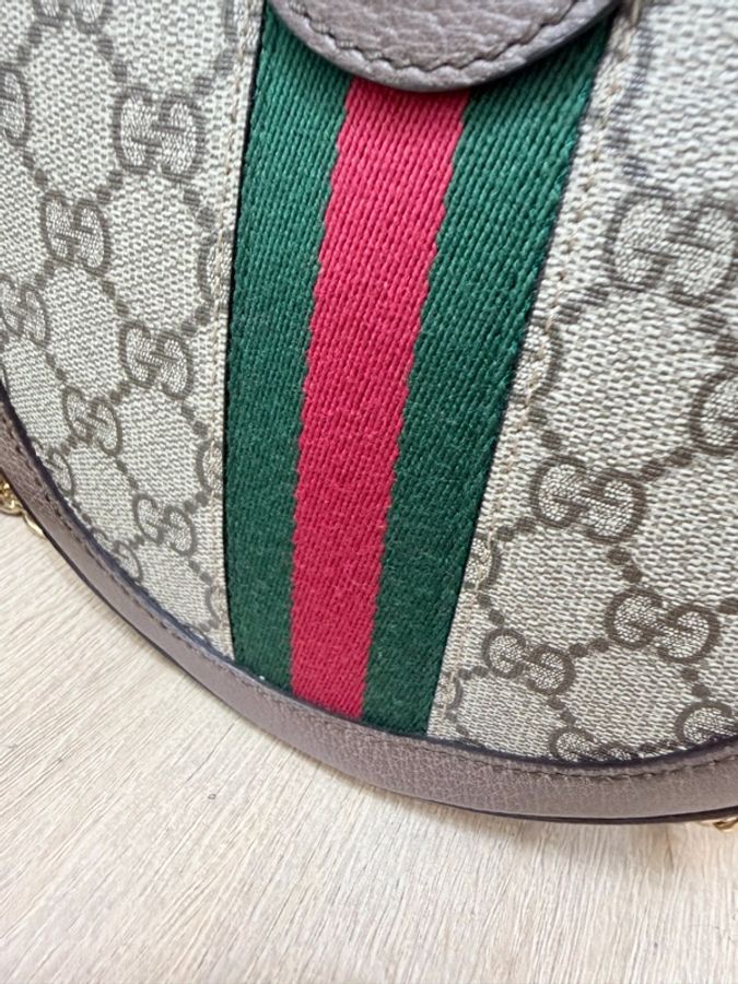 Gucci PVC圓餅包-4