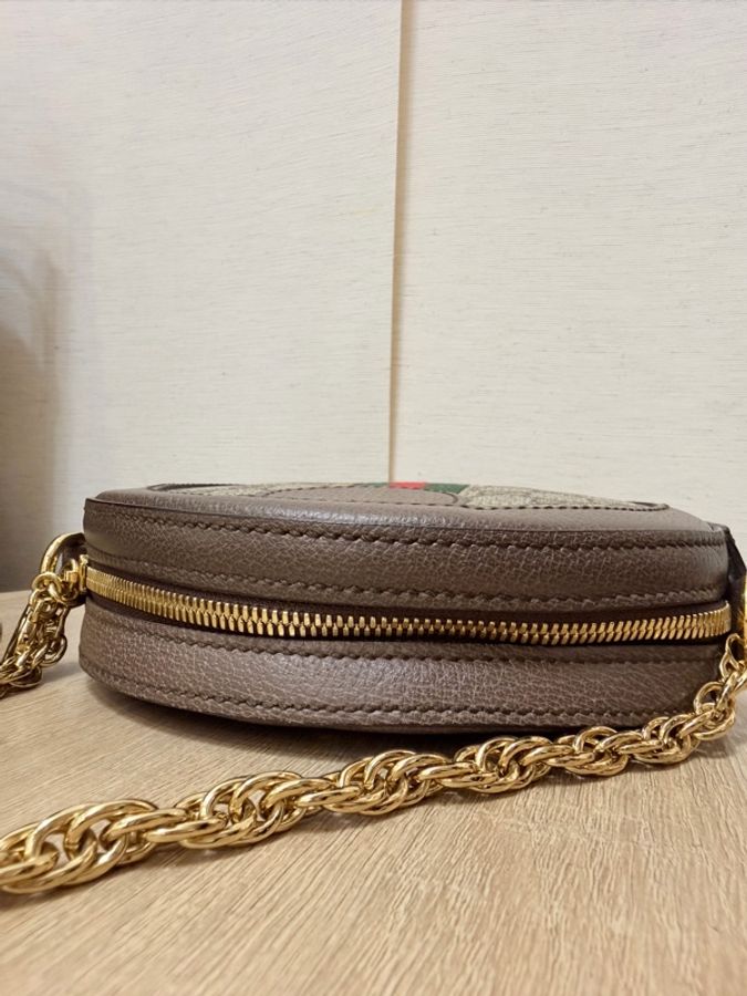 Gucci PVC圓餅包-10