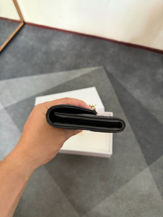 Dior 籐格紋羊皮掀蓋長夾-4