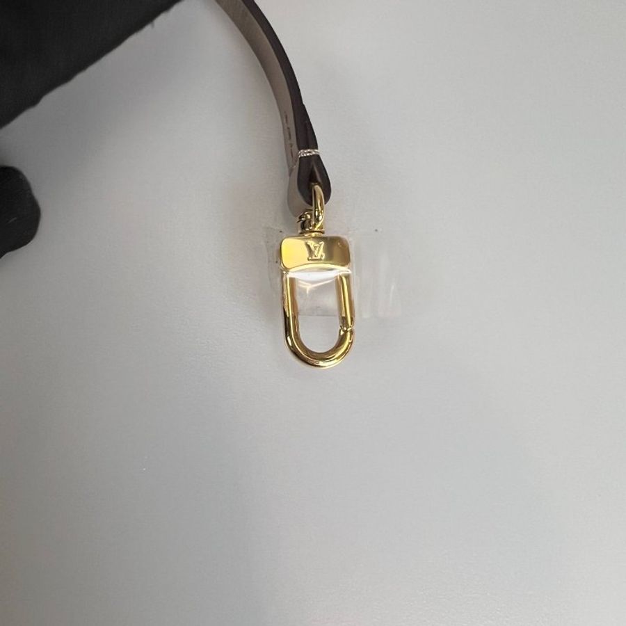 LV M13045/晶片款 斑鳩灰ALLIN BB 水桶包-10