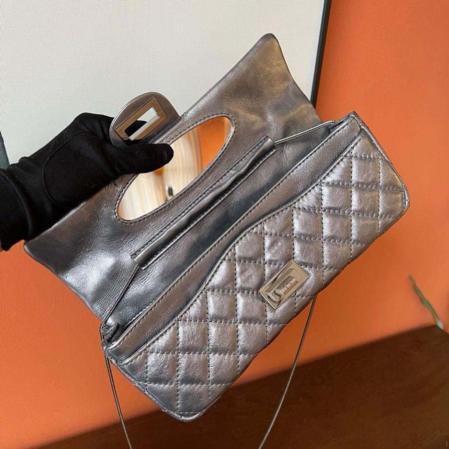 CHANEL香奈兒Vintage中古2.55銀色法棍包 98新-6