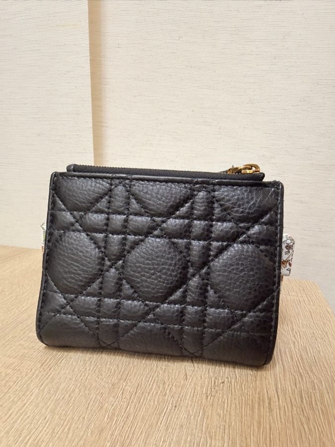 Dior 黑小牛皮Caro Dahlia 6卡零錢短夾-8