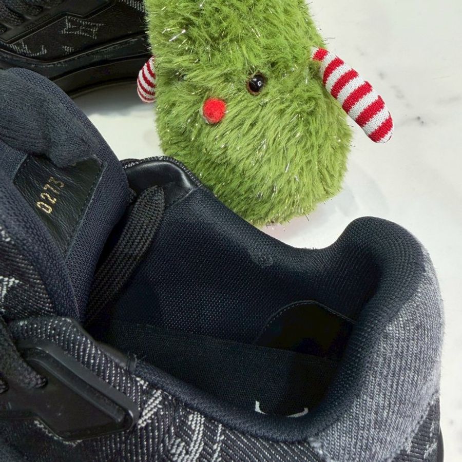LV Trainer黑灰牛仔布運動鞋-5